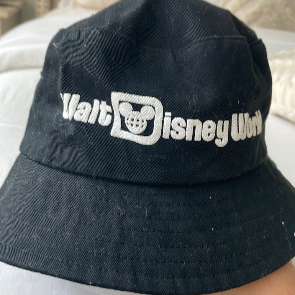Disney parks Walt Disney world bucket hat